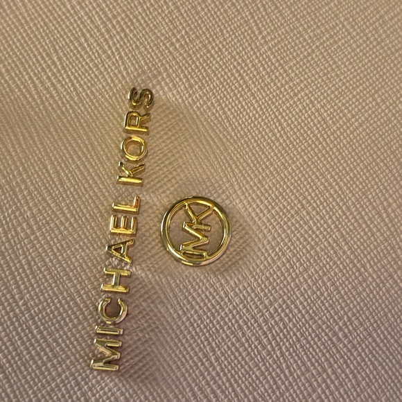 Pink Michael Kors tote New with tags - Picture 3 of 10